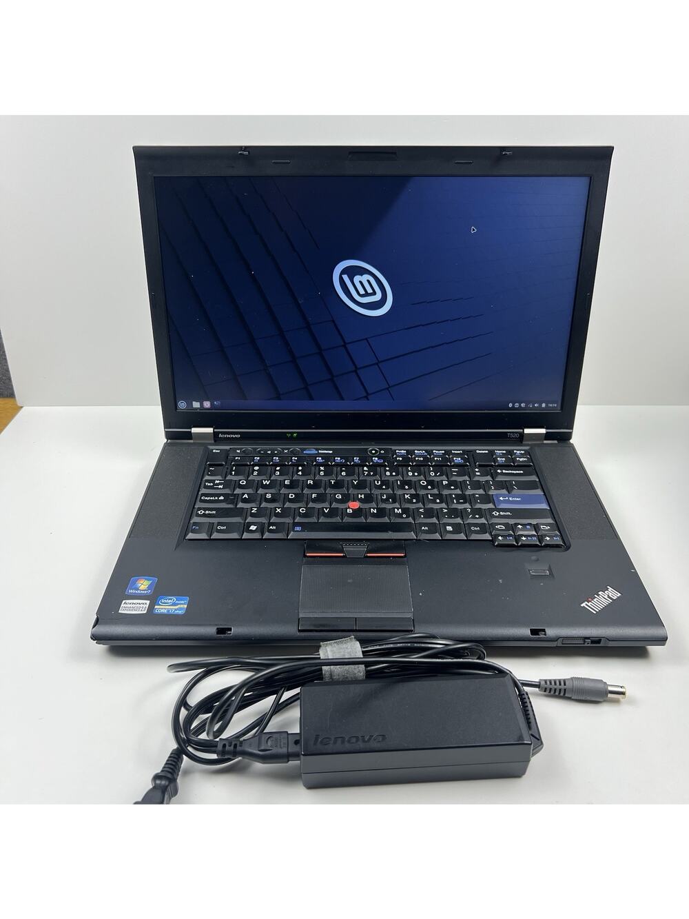 Lenovo ThinkPad T520 Intel i7-2640M 8GB 320GB HDD Linux Mint OS w/Charger|ELP101